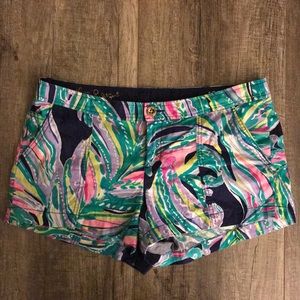 Like New Lilly Pulitzer Size 12 Liana 3” Short
